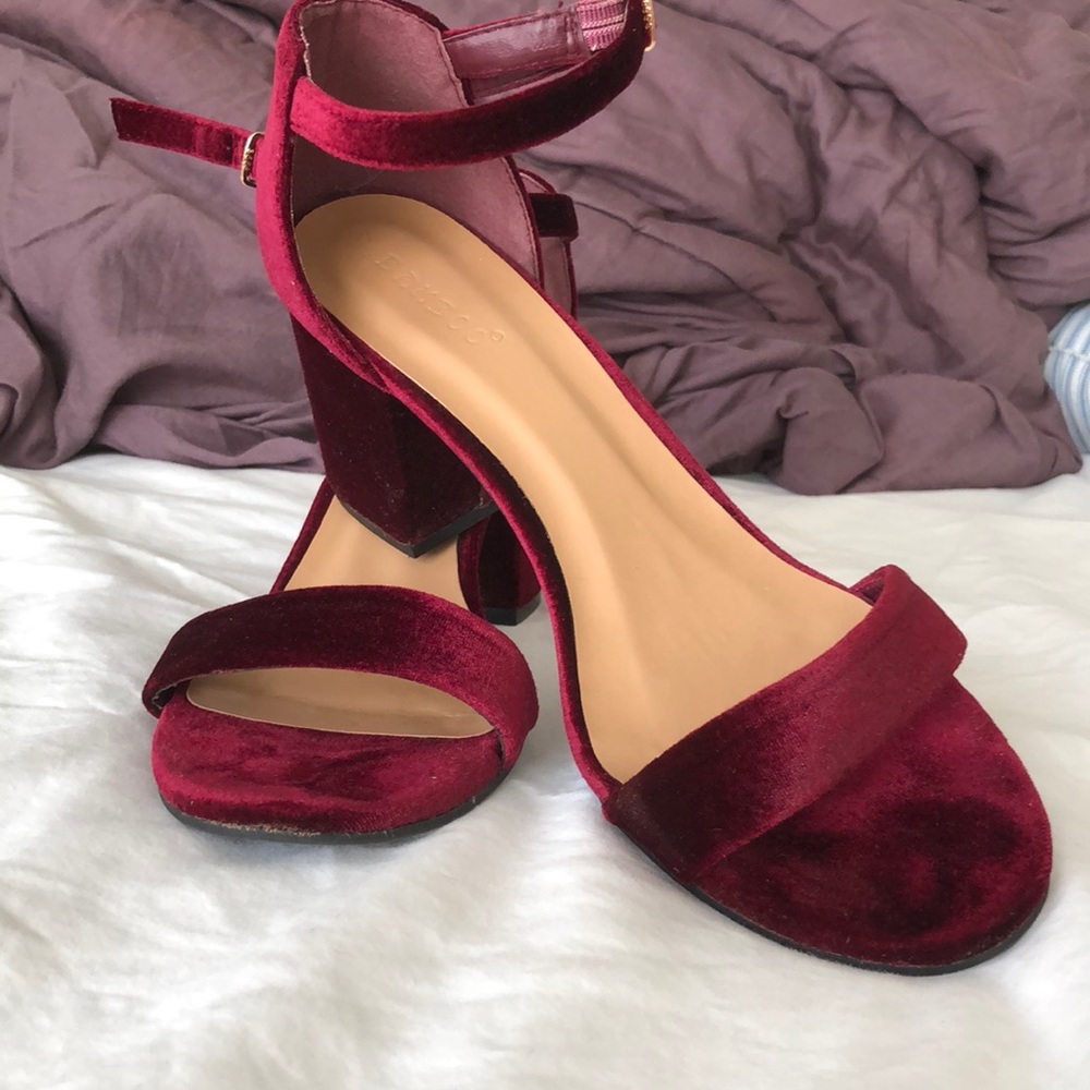 Maroon velvet high heels